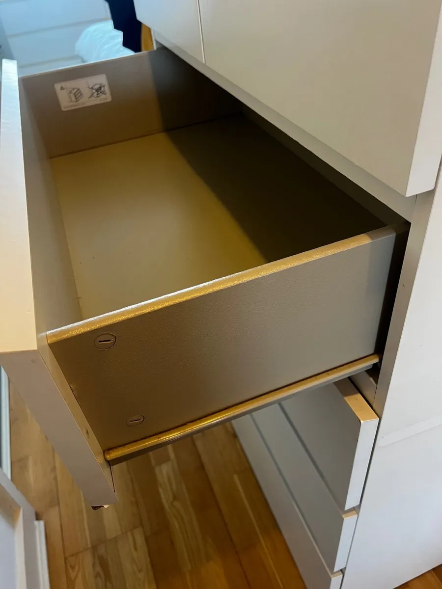 Chest drawers - Image 4