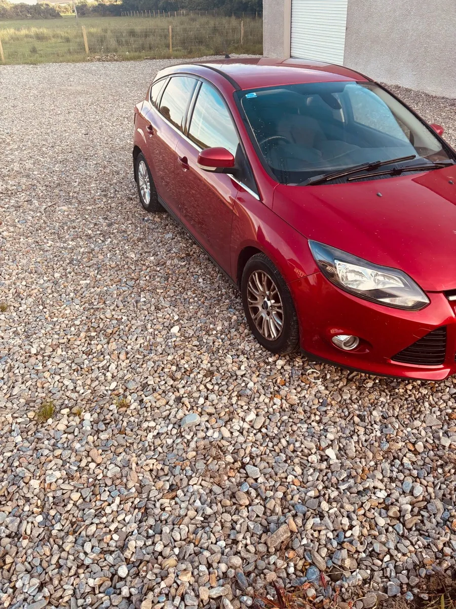 Ford focus / Needing 2 doors - Image 2