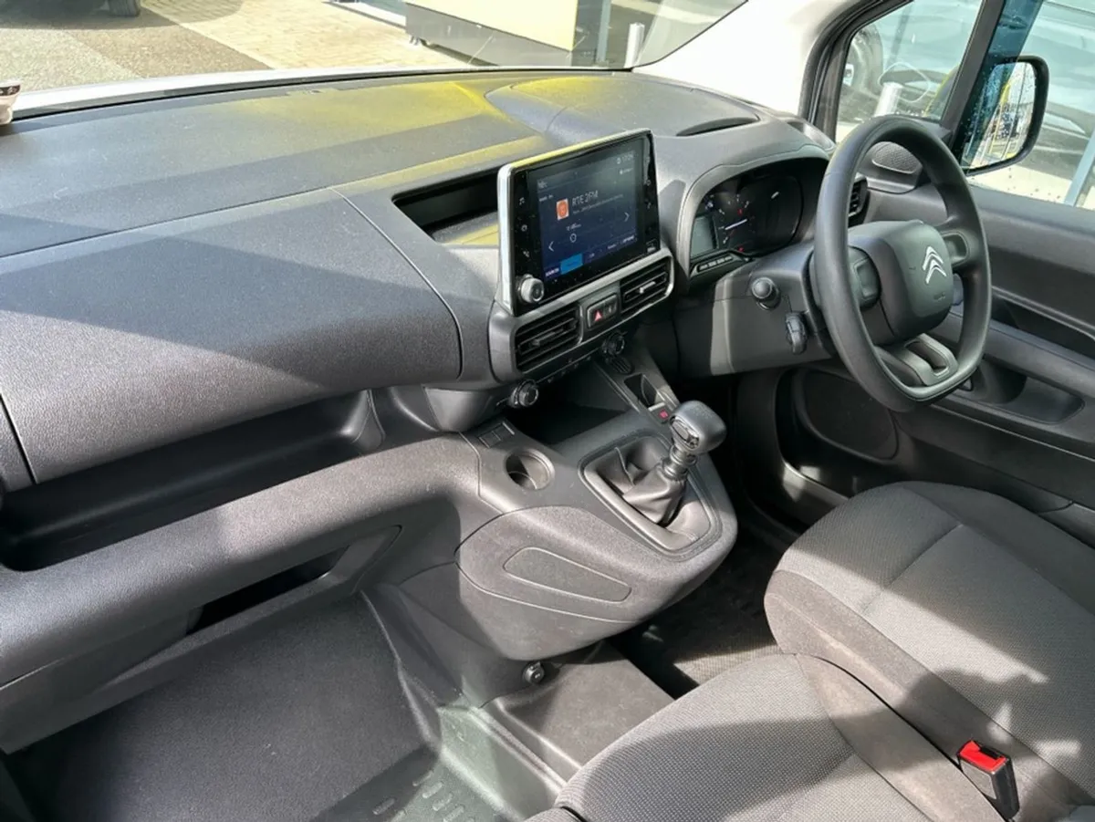 Citroen Berlingo ENT Bluehdi 100 MWB 1 1.0t My52 - Image 4
