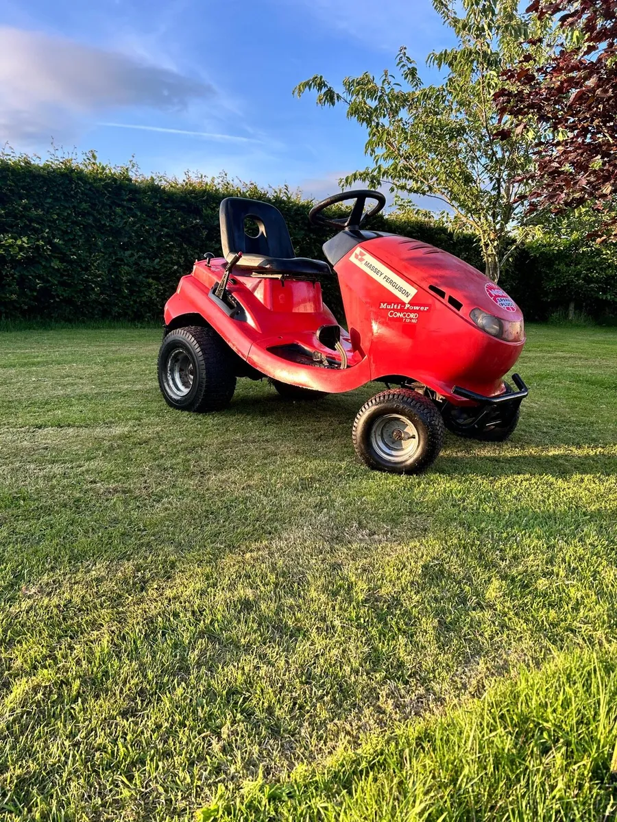 CastleGarden ride on mower - Image 1