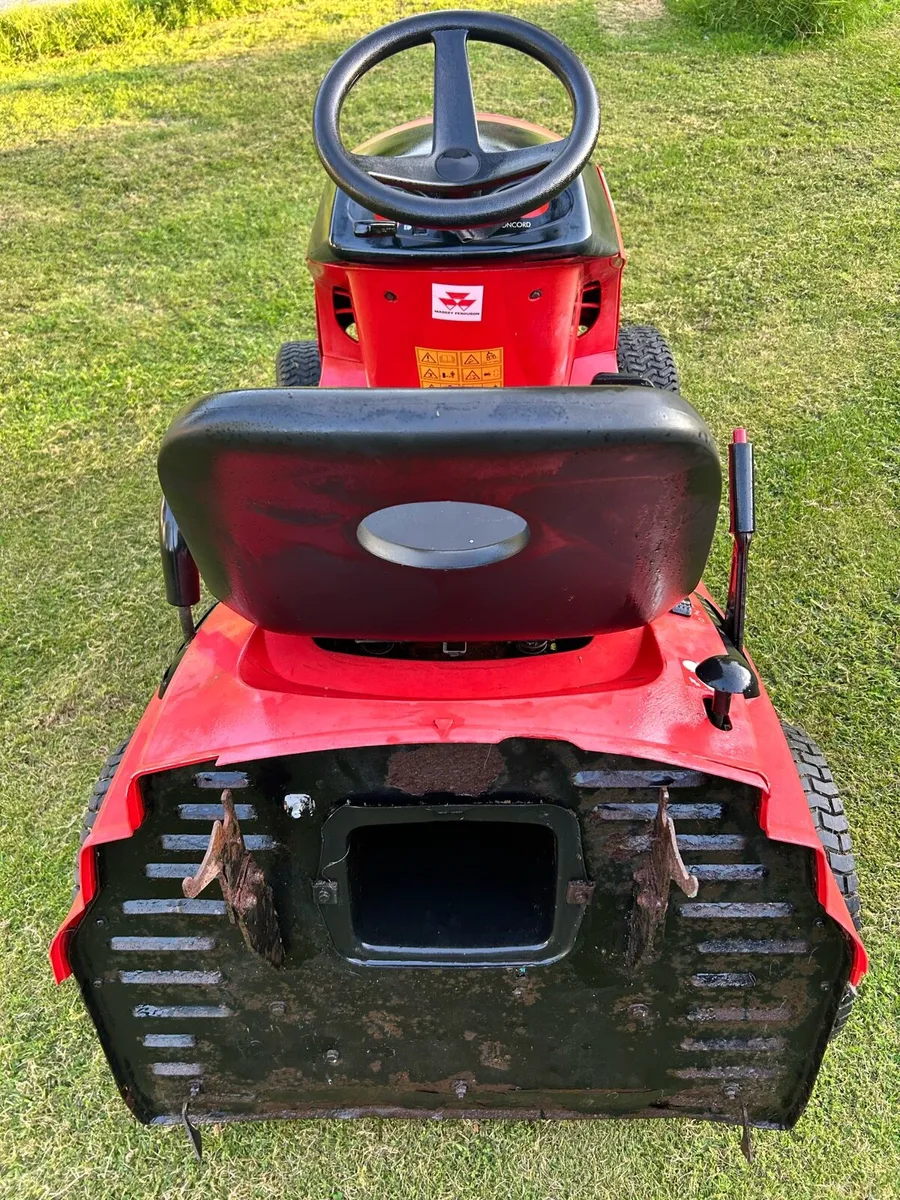 CastleGarden ride on mower - Image 3