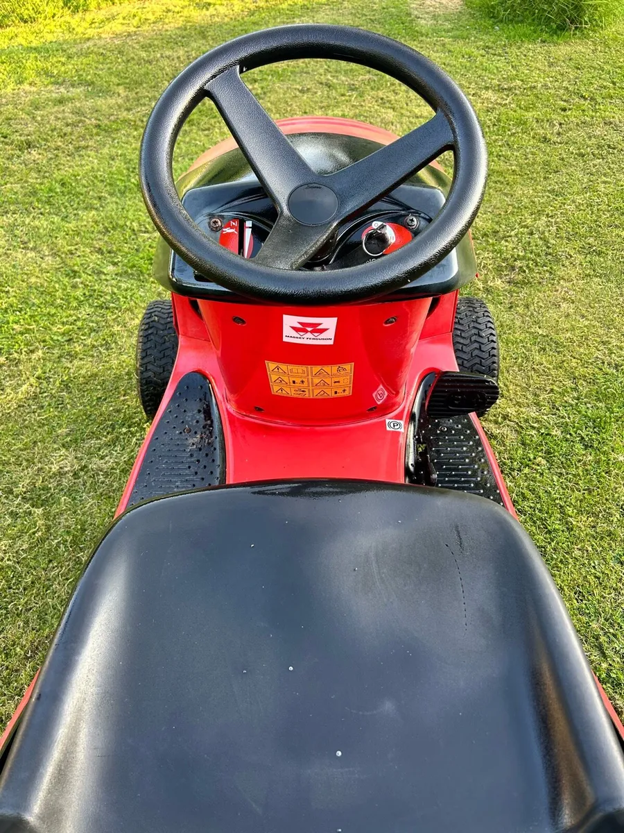 CastleGarden ride on mower - Image 4
