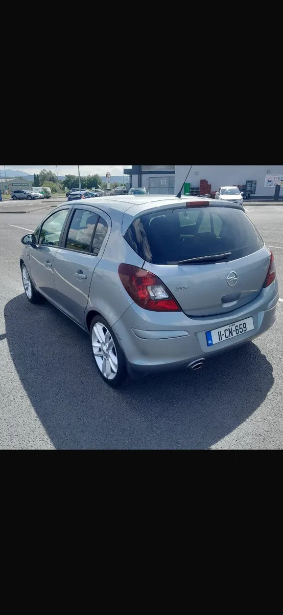 Opel Corsa 2011 - Image 3