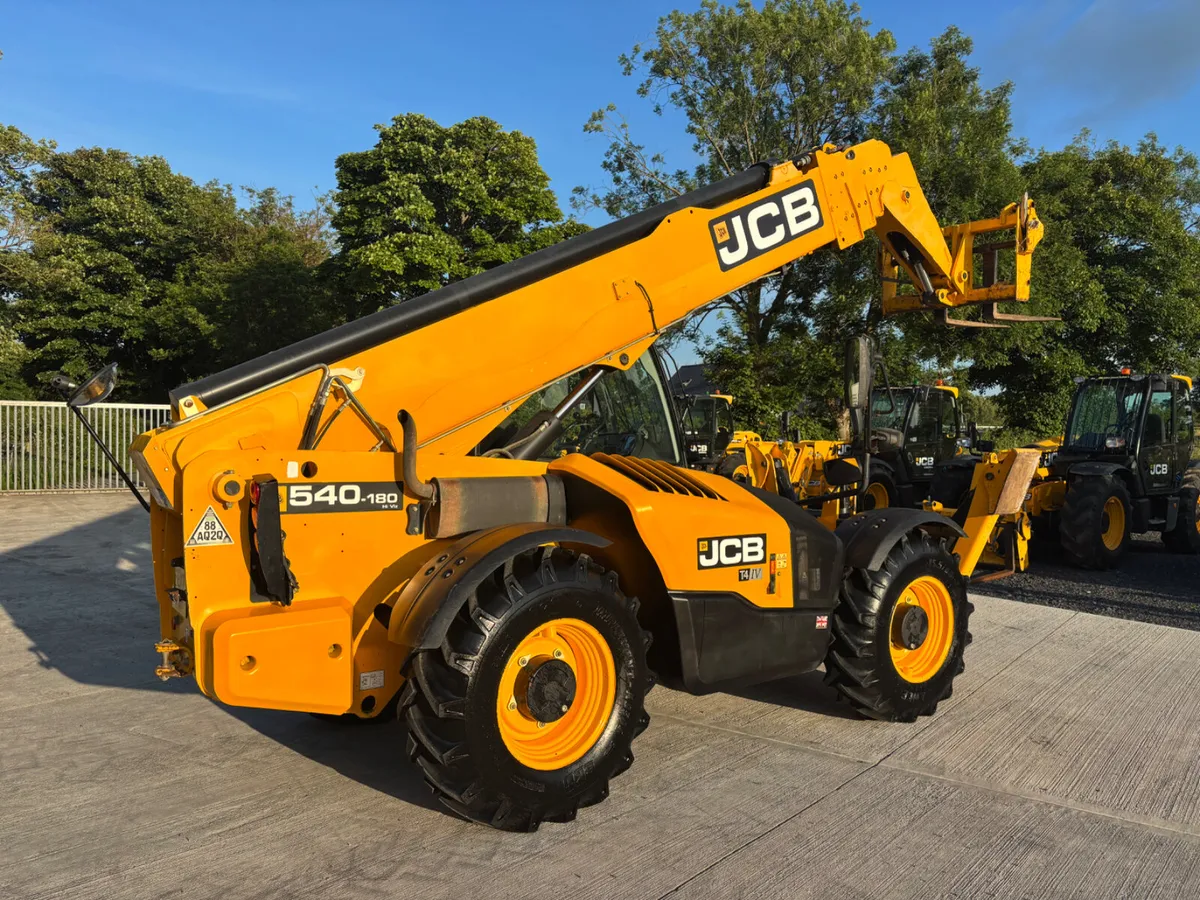 JCB 540-180   (18 Meter) - Image 3