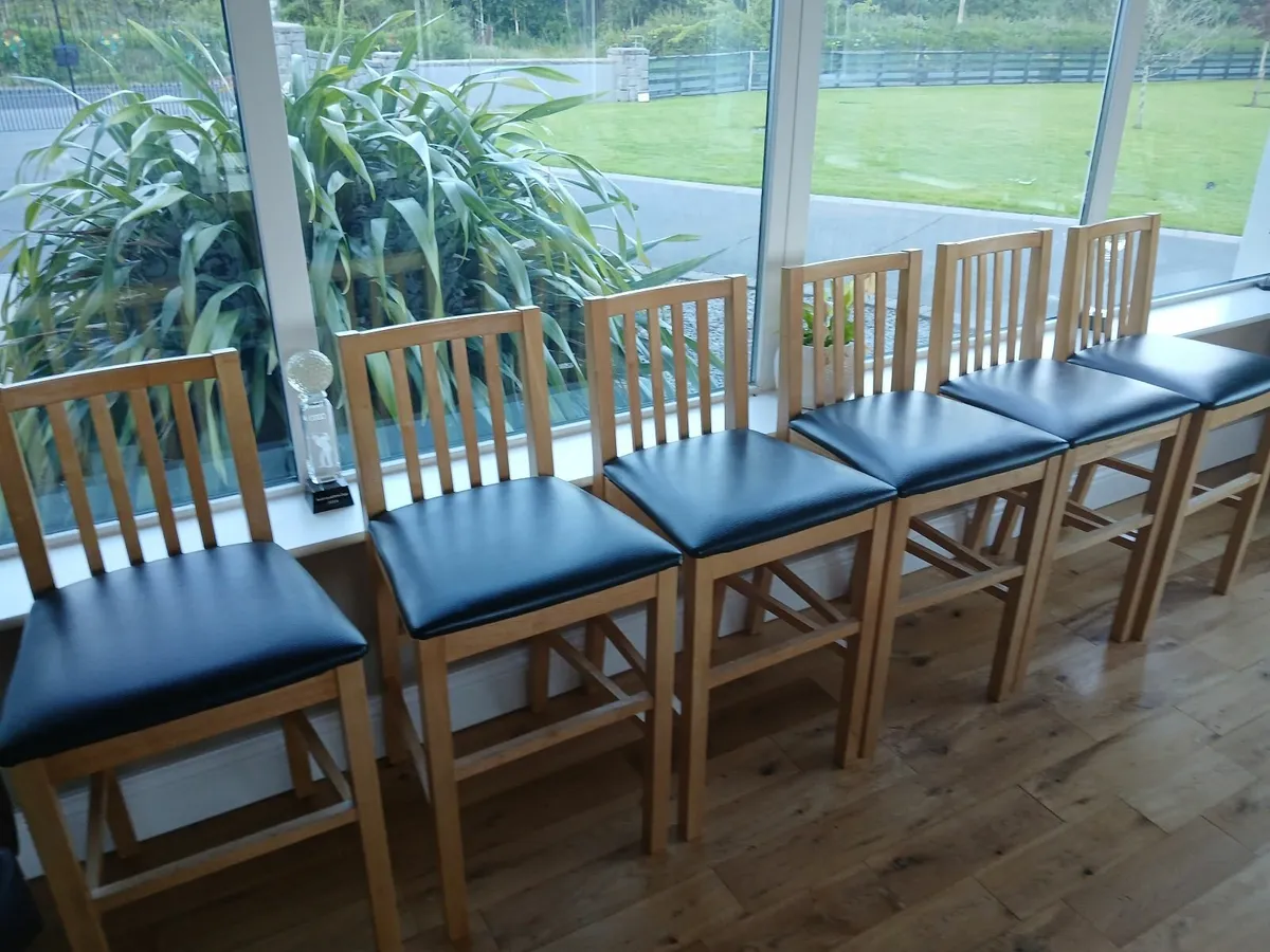 Kitchen Island stools - Image 1