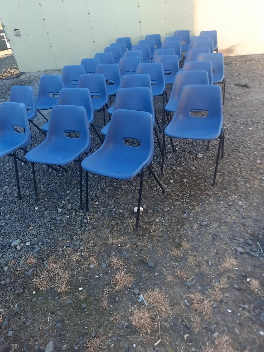 Poly chairs - Image 1