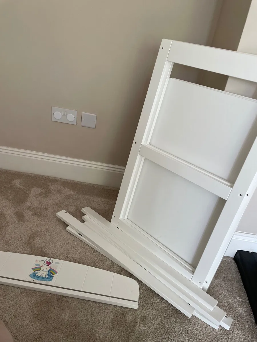 Babylo Sienna Changing Table - Image 3