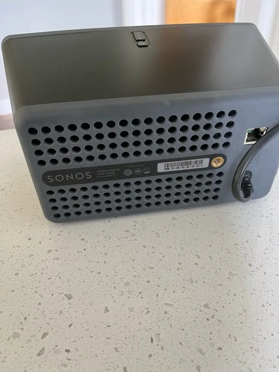 Sonos Play 3 WiFi Speaker - Image 3