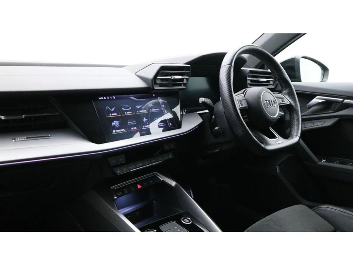 Audi A3 2.0 TDI 35 Edition 1 Sportback 5dr Diesel - Image 3