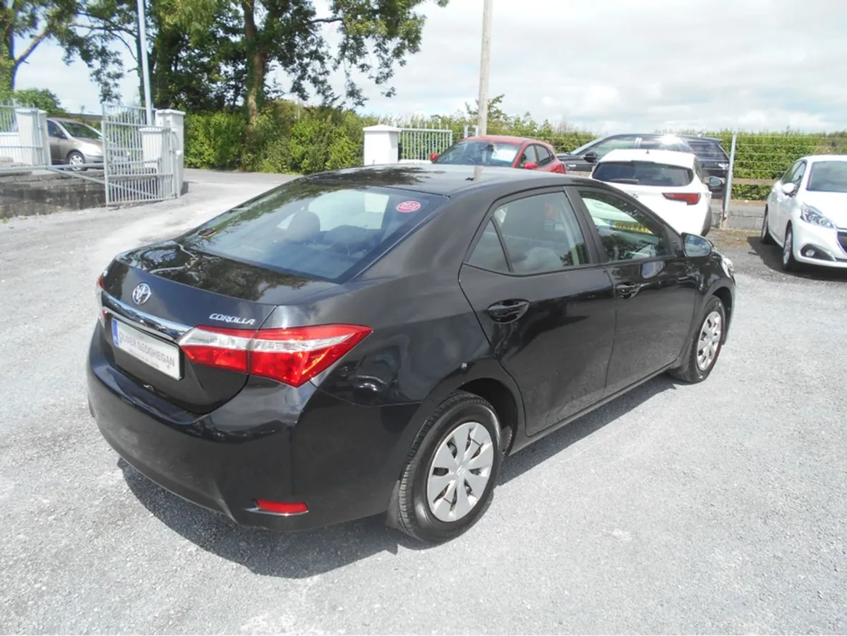 Toyota Corolla 1.4 D-4d Terra - Image 2