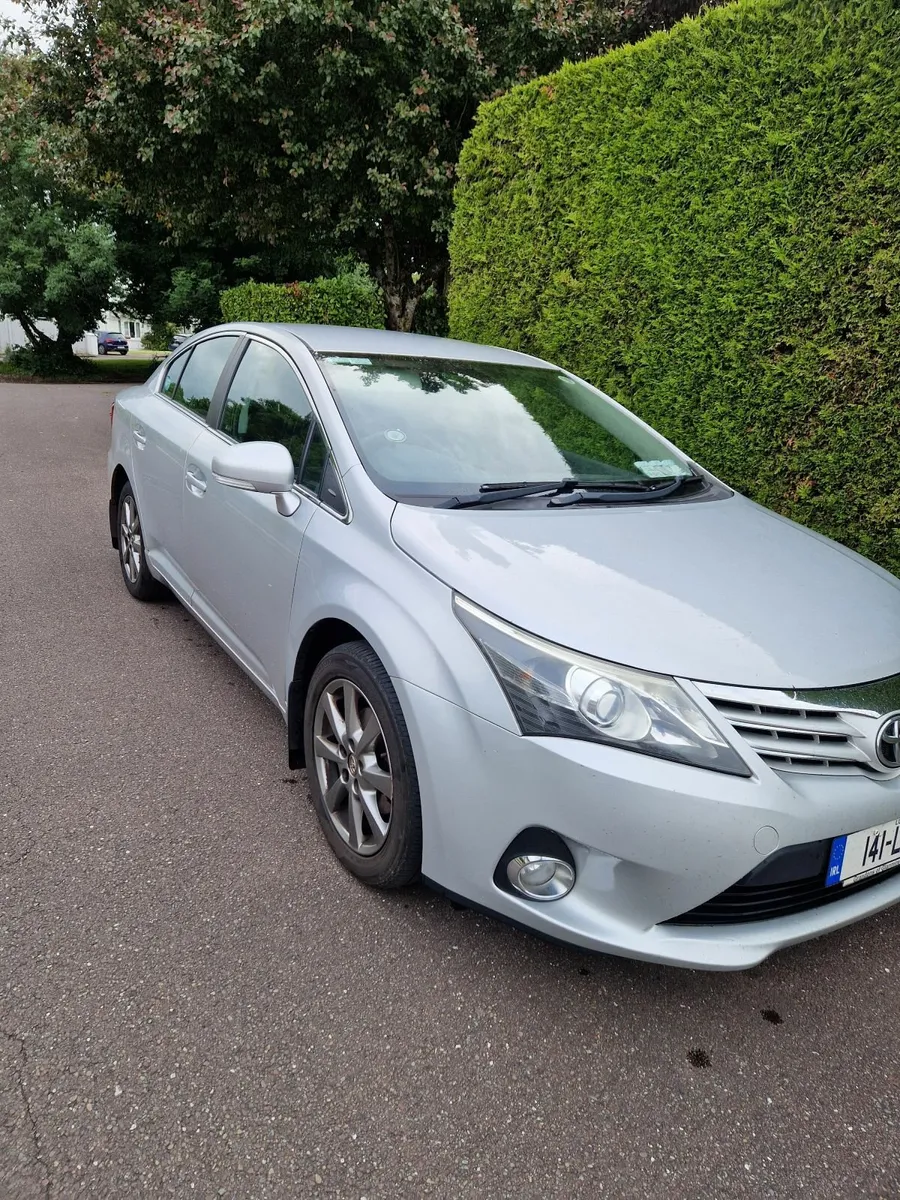 Toyota Avensis 2014 - Image 1
