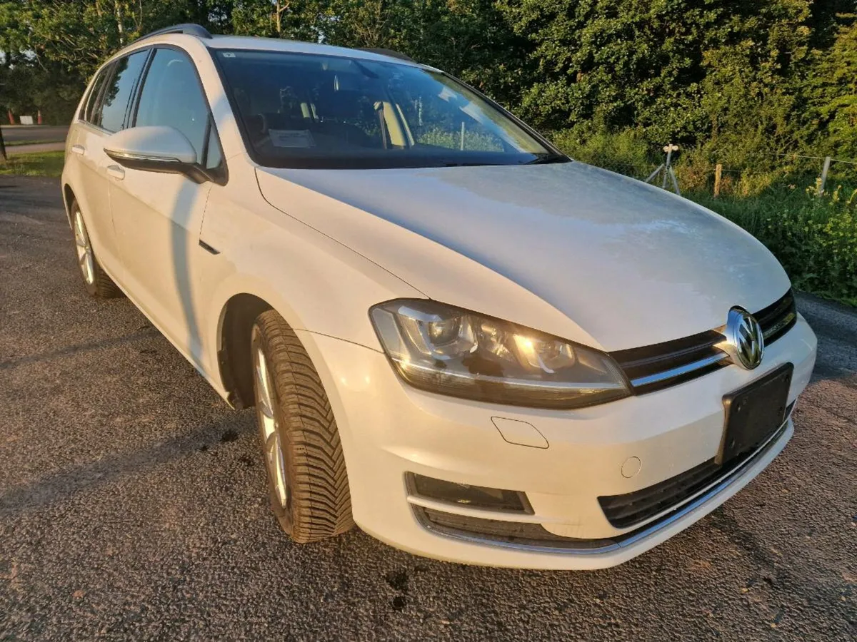 2015 Volkswagen Golf 1.2L estate lounge - Image 4