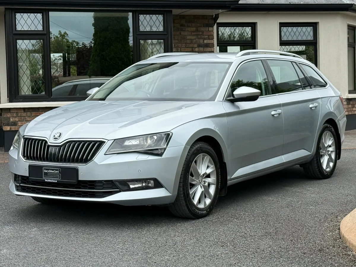 162 Skoda Superb 2.0Tdi Estate! - Image 3