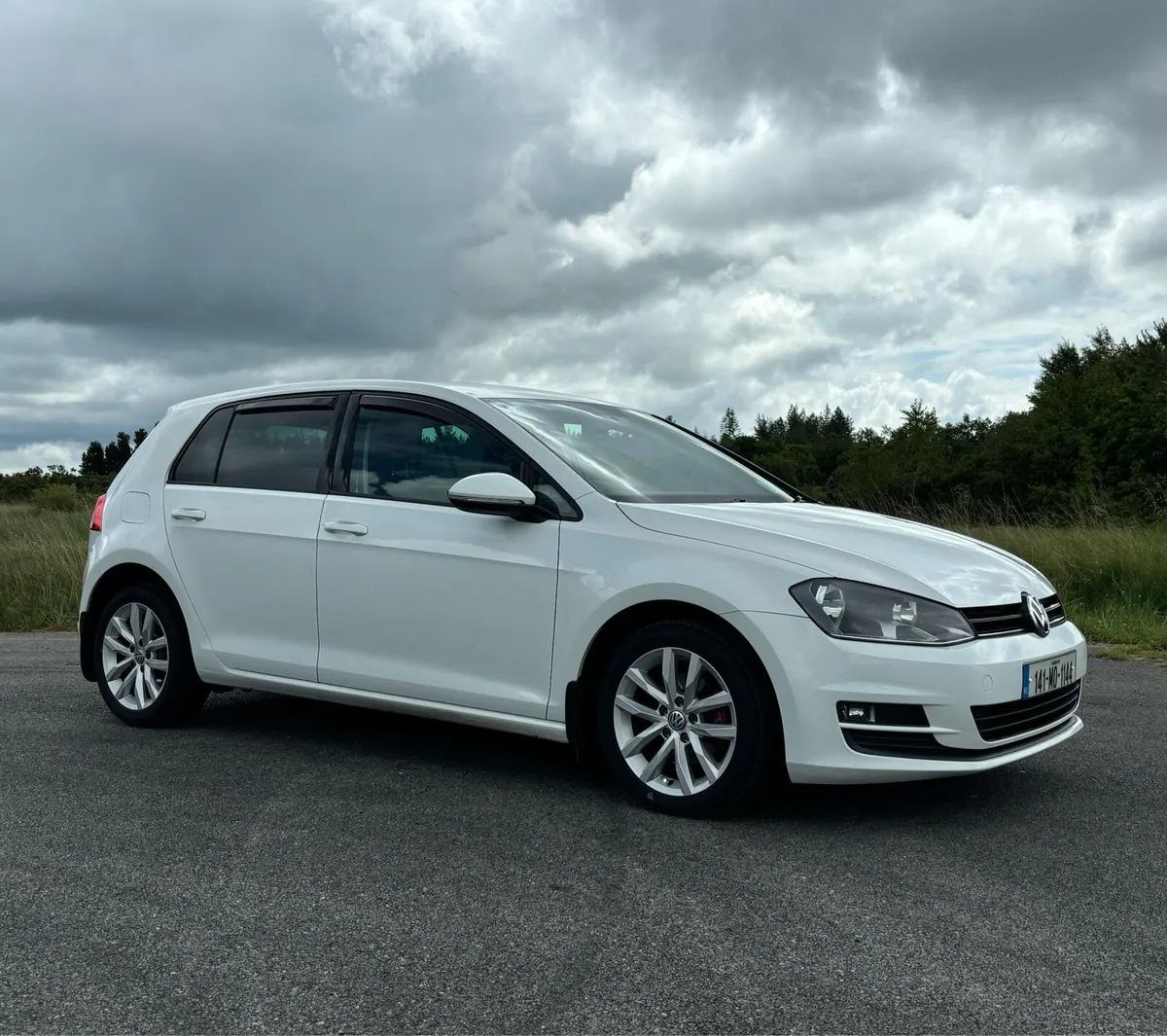 Volkswagen Golf 1.6 TDi 105bhp Bluemotion Manual - Image 1