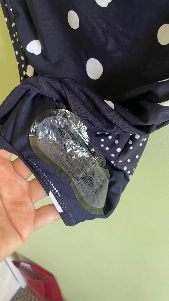 New swimming suit 16 - Image 4
