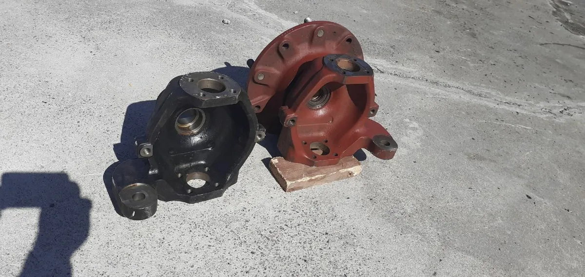Front Hubs for Carraro Axle - New Holland - Image 1