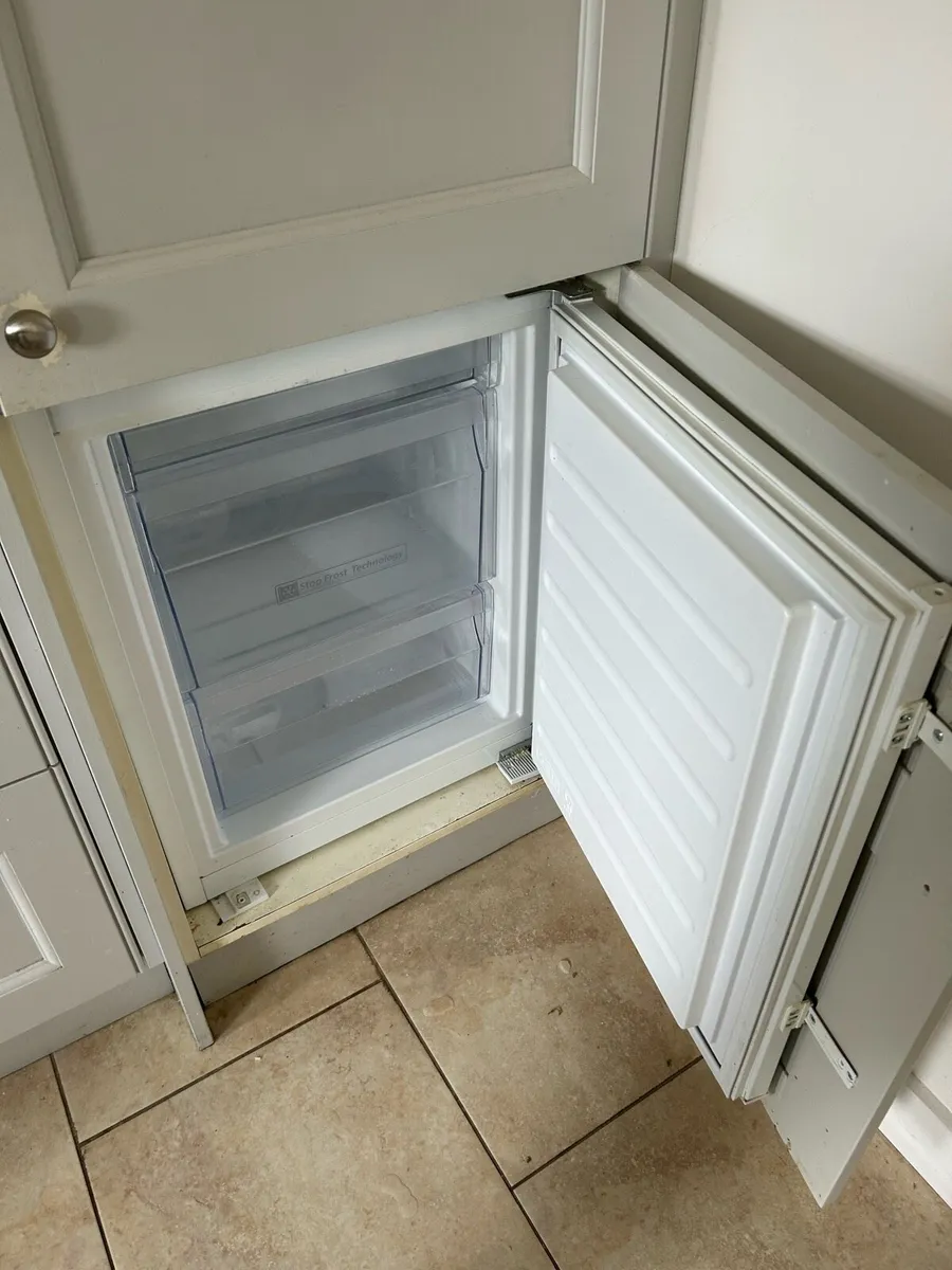Integrated Whirlpool Fridge Freezer - Image 2