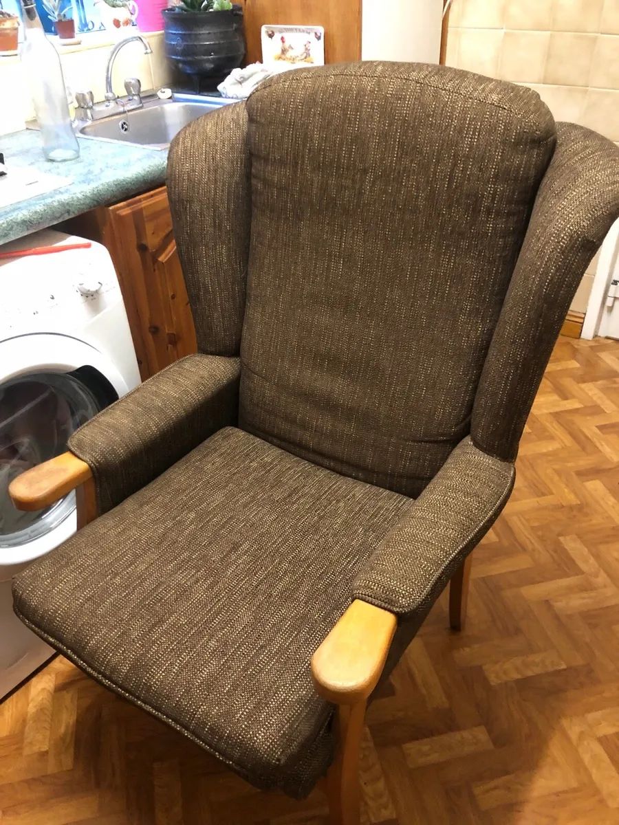 Armchair - Image 1