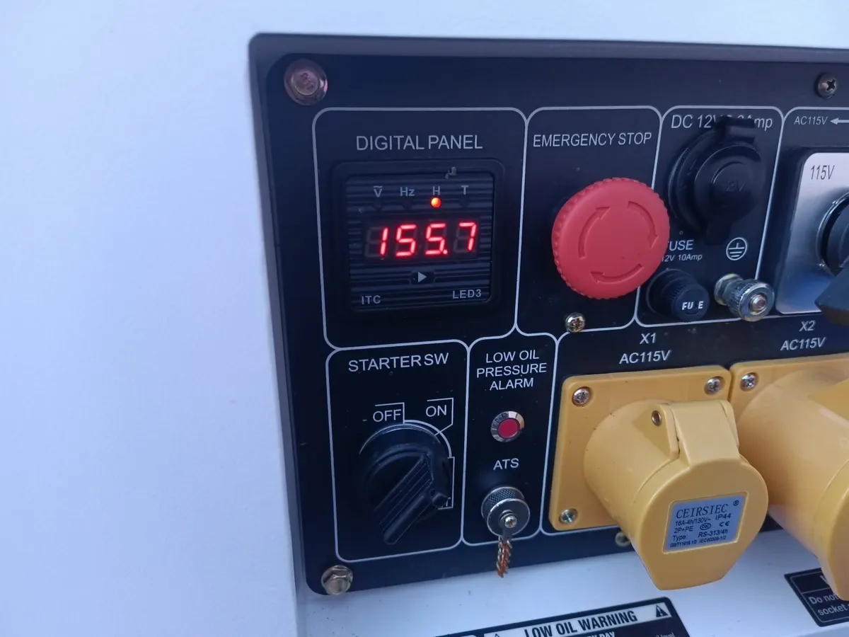 Hyundai Diesel generator DHY8000SELR - Image 2