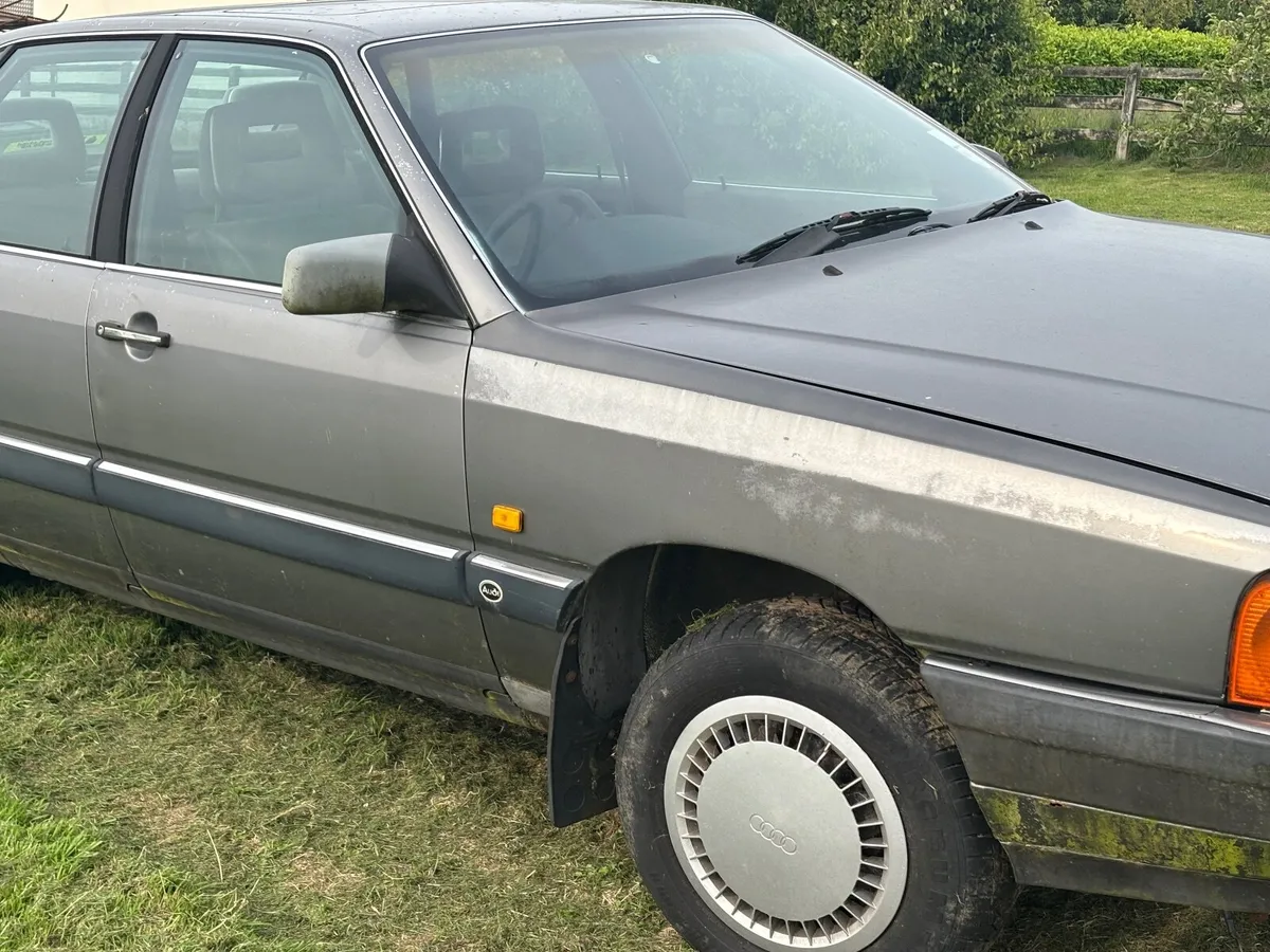 Audi 100 1984 - Image 1