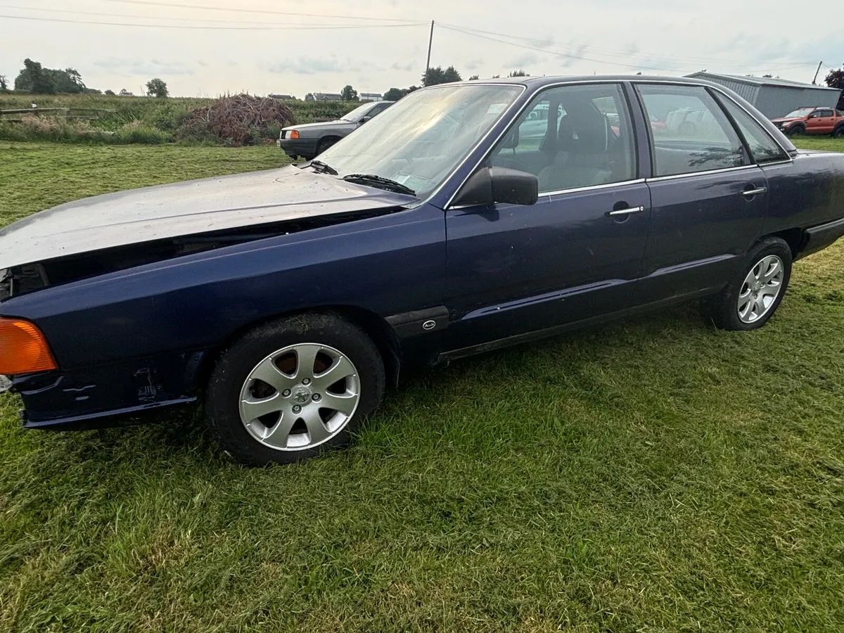 Audi 100 1984 - Image 3