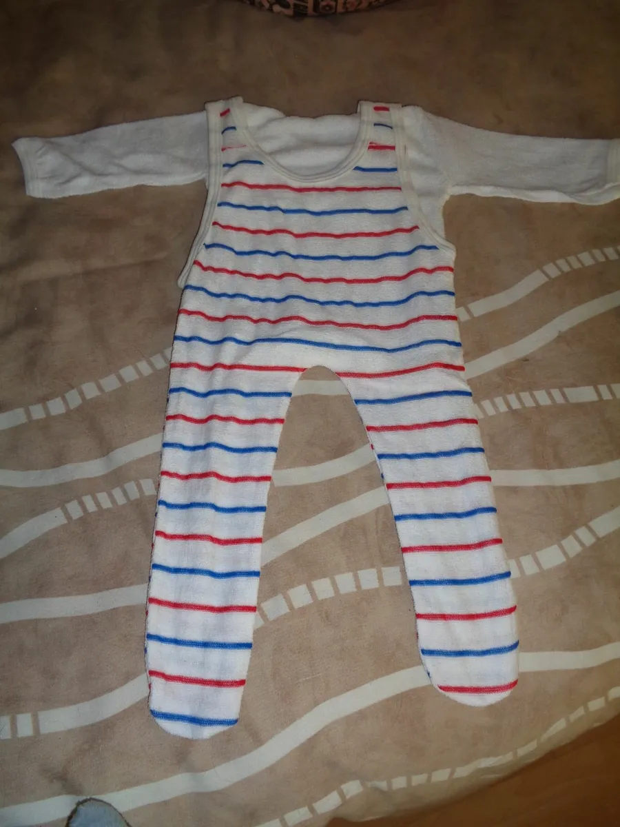 Babygro and Top for Sale - Image 1