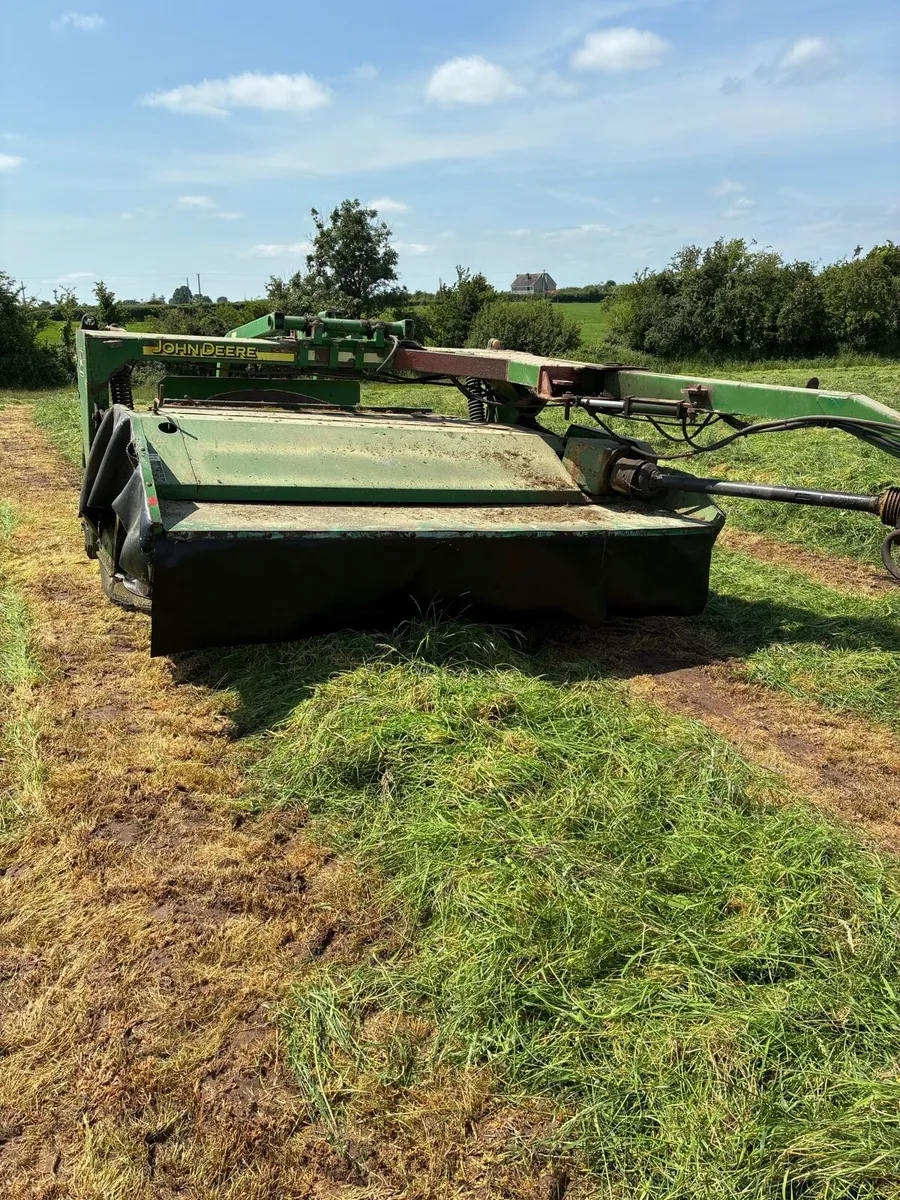 John Deere 1360 Mower - Image 1