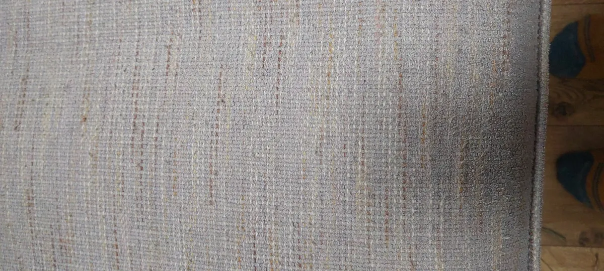 2 x large grey couches - Image 4