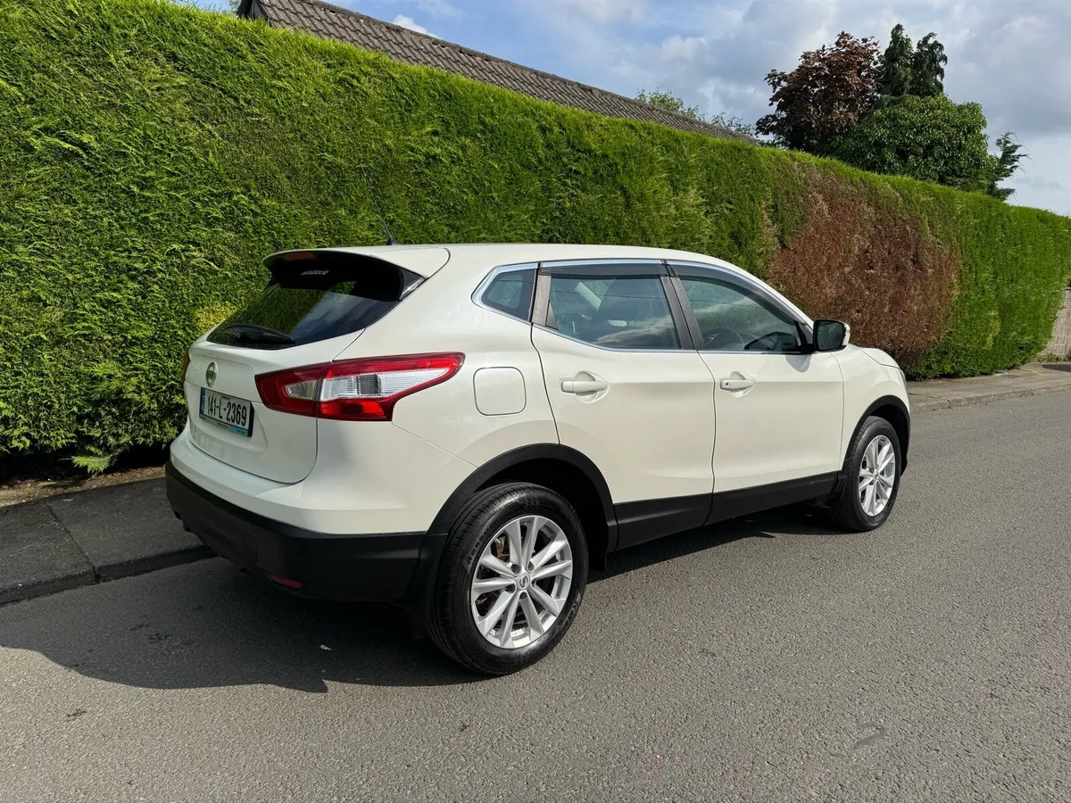 Nissan Qashqai 1.2 petrol NCT 8/26 - Image 3
