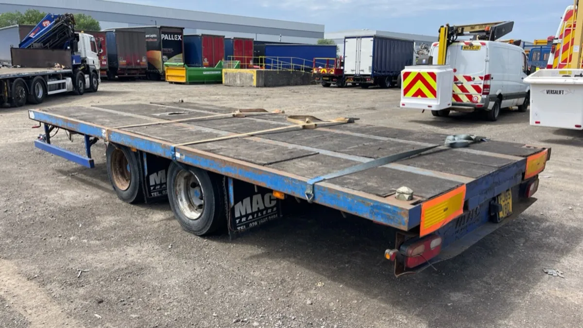 MAC Drawbar trailer 20 foot Air brakes twist locks - Image 4