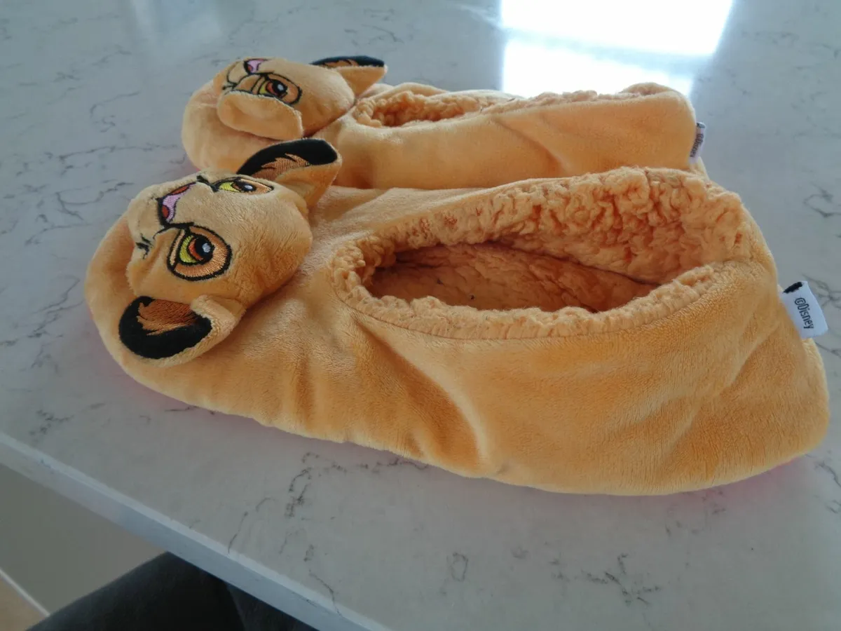 Disney Simba Slippers for Sale - Image 2