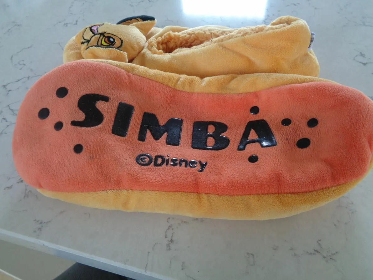 Disney Simba Slippers for Sale - Image 4