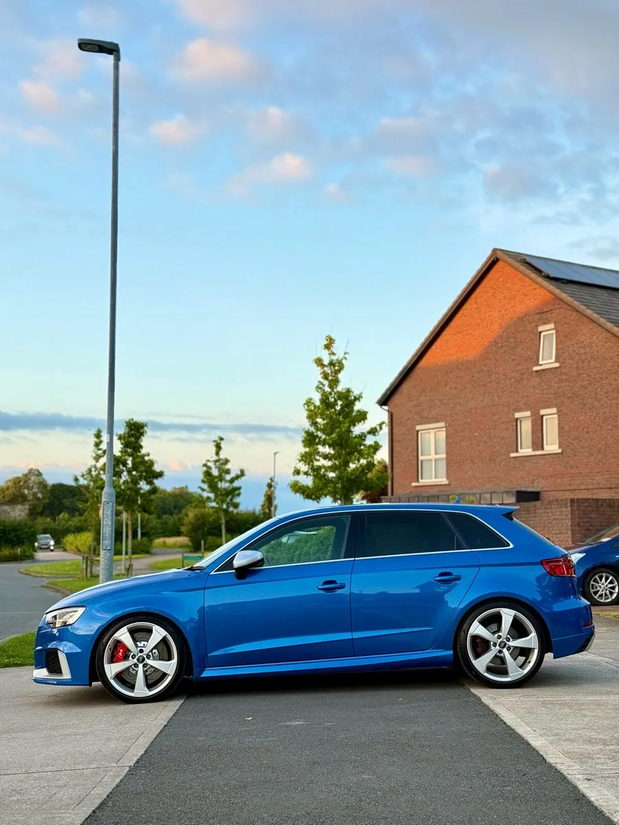 Audi RS3 Sportback 2.5TFSI (DAZA) - Image 1