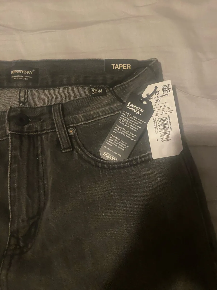 NEW SUPERDRY SHORTS - Image 3