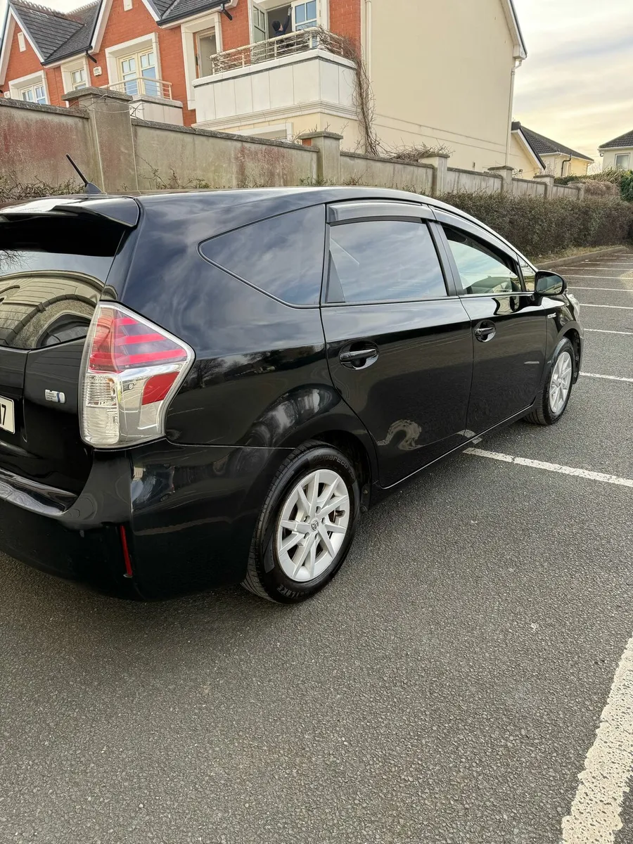 Toyota Prius - Image 2