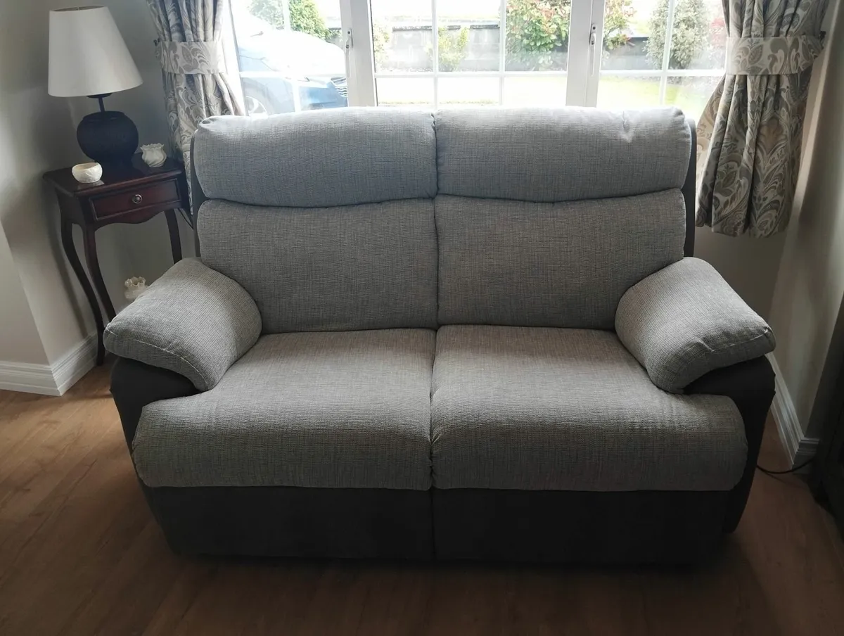 2 seater couch - Image 2