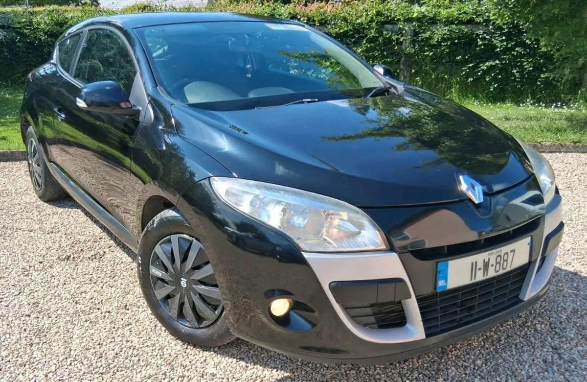 11 Megane 1.5 DCi Coupe 214km NCT 07/26 - Image 1