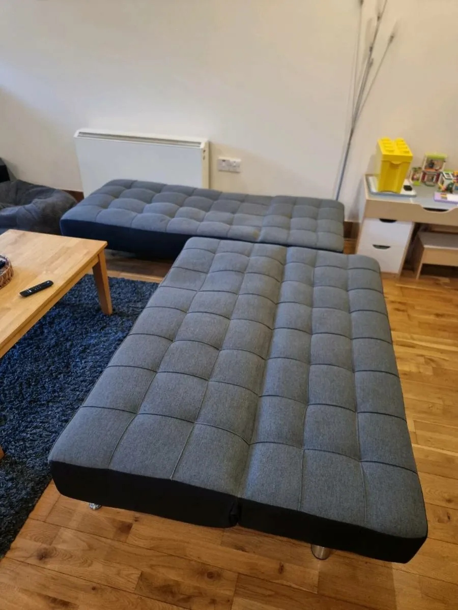 Chaise Sofa - Image 2