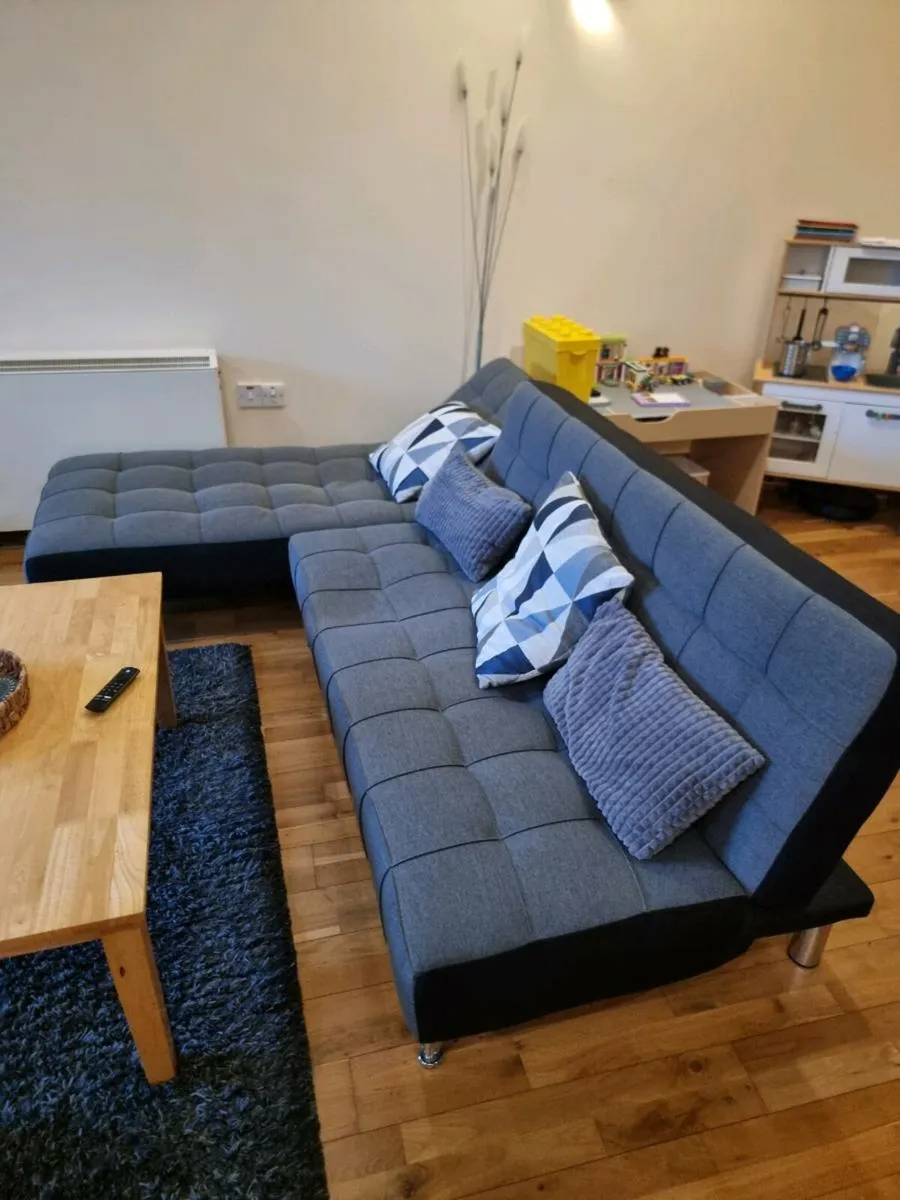 Chaise Sofa - Image 3