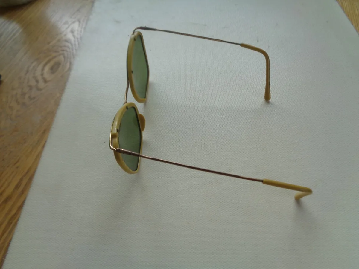 Vintage Sunglasses for Sale - Image 4