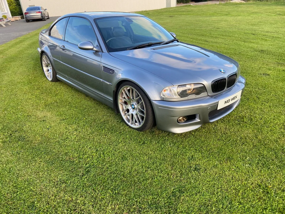 BMW 3-Series 2004 - Image 1