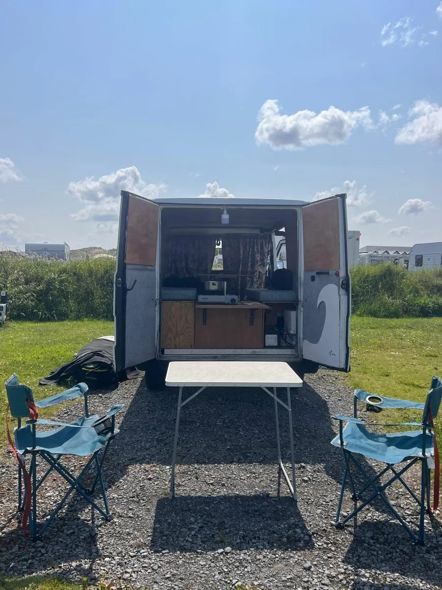 Camper Van - Image 4