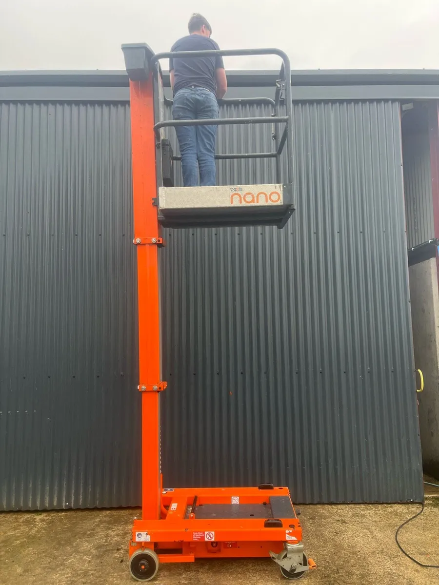 JLG Nano Lift - Image 3