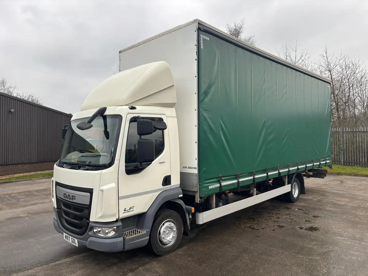DAF LF - Image 1