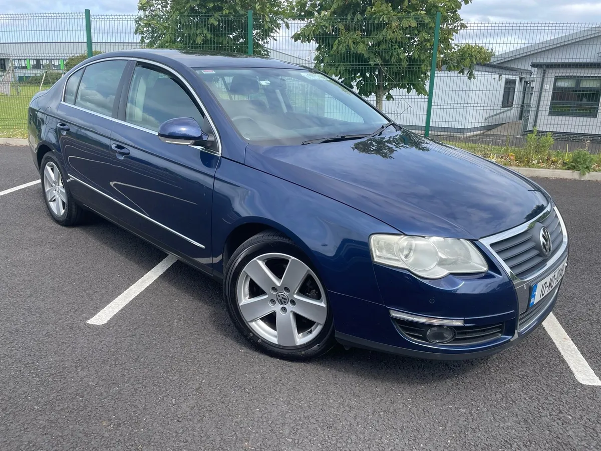 Passat - Image 1