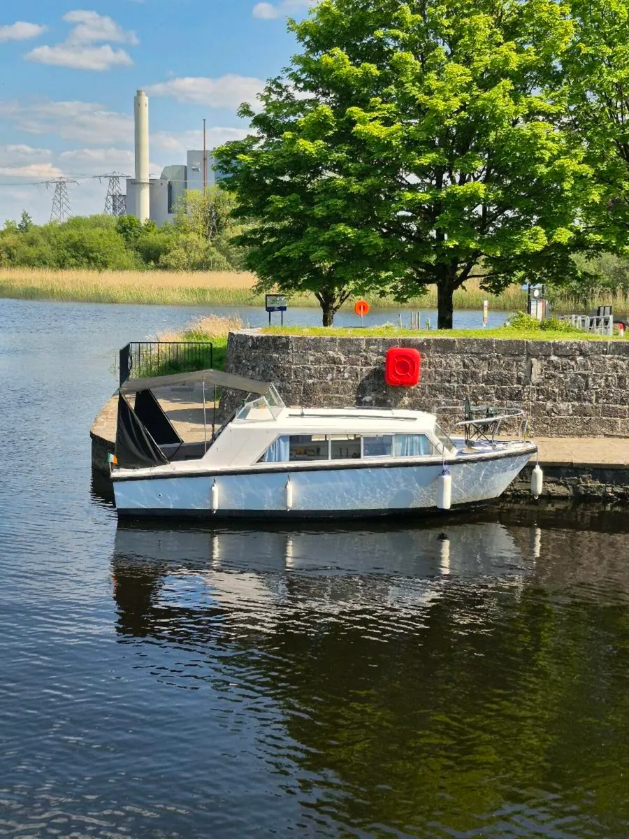 Eastwood 24 foot boat - Image 1