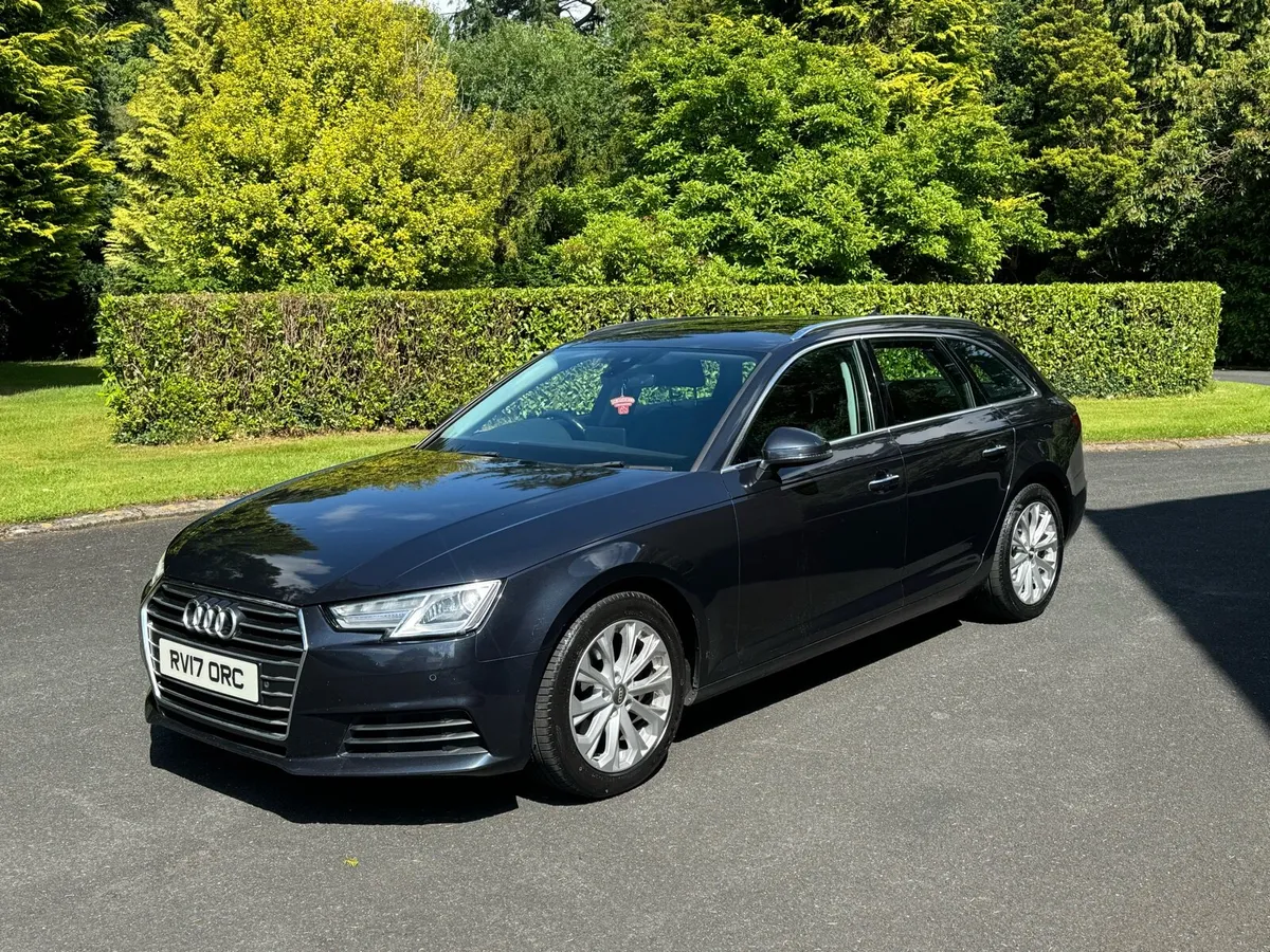 2017 Audi a4 se ultra,, auto - Image 1