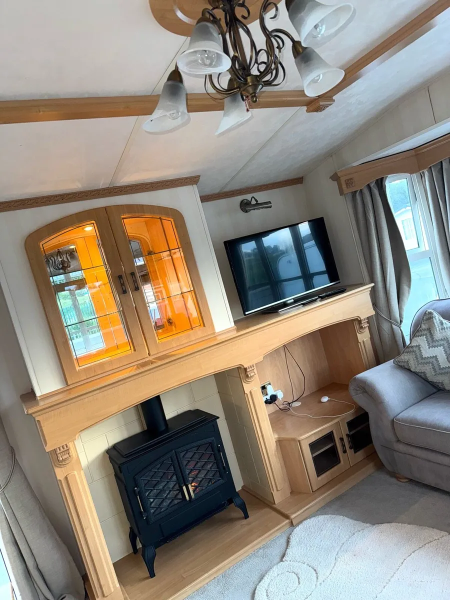 Mobile Home - Image 4