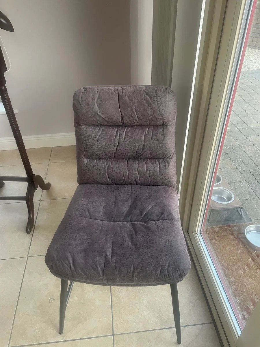Chairs x3 - Image 2