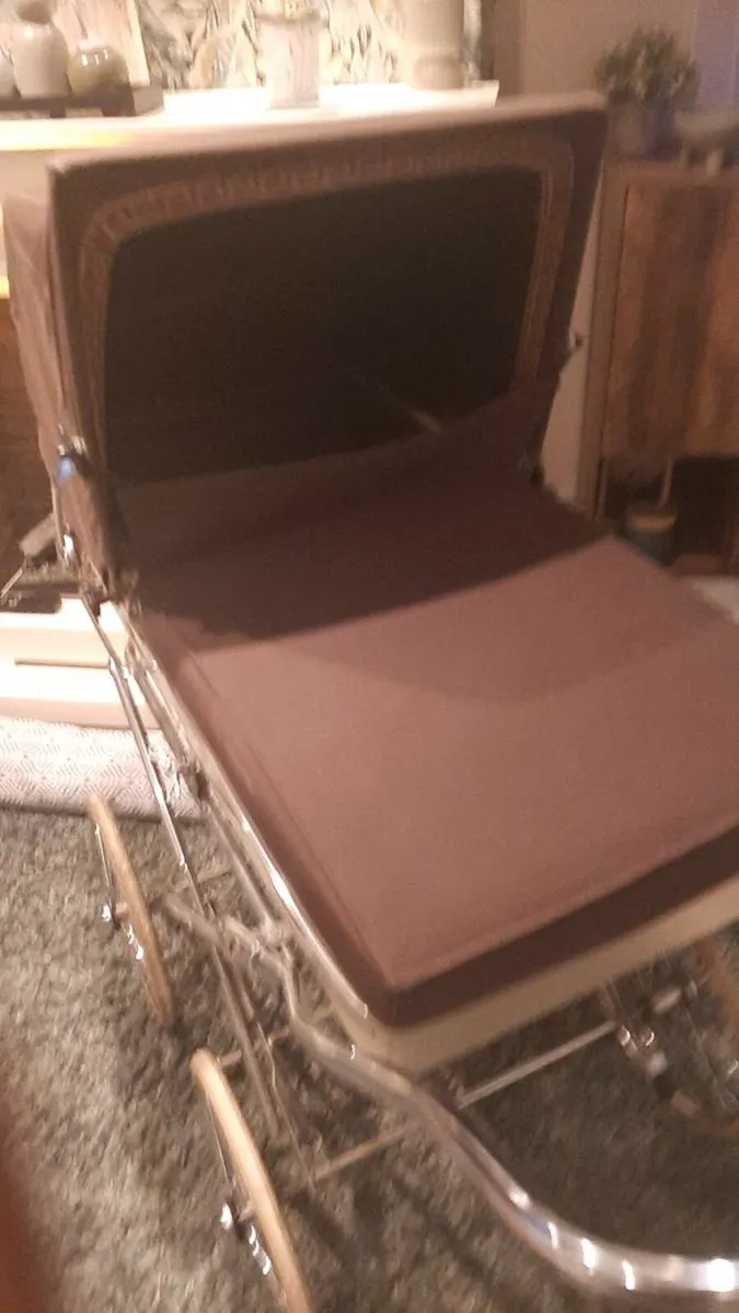 Vintage  swallow  pram 1950s 1960s - Image 3